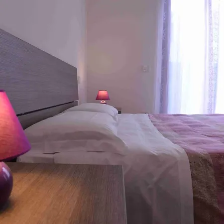 Boschetti Apartment *